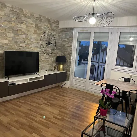 Apartmán T3 Billere